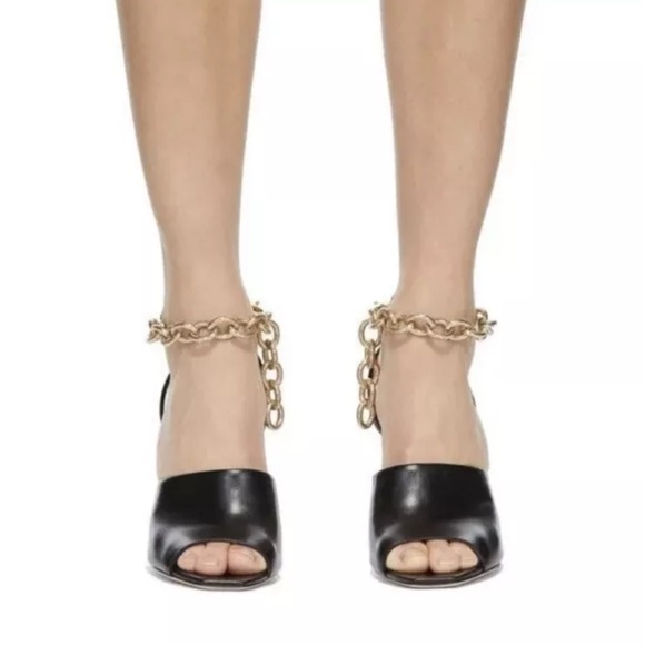 JIMMY CHOO
Sae 90 chain-embellished leather slingback sandals size 9 - Picture 15 of 16